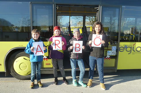 ARBÖ und Postbus machen Tirols Kids fit für den neuen Schulweg